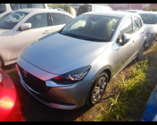 Mazda Mazda2 2022