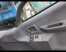 Mitsubishi Canter 2001