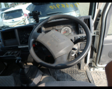 Isuzu Elf 2017