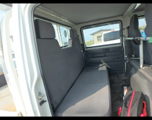 Isuzu Elf 2017