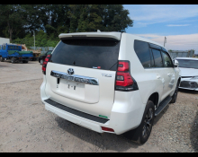 Toyota Land Cruiser Prado 2023