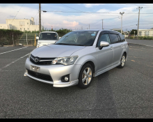 Toyota Corolla Fielder 2012
