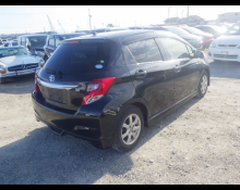 Toyota Vitz 2014