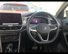 Volkswagen T-Roc 2023