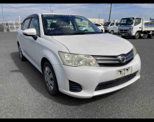 Toyota Corolla Axio 2012