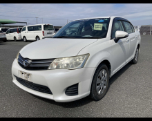 Toyota Corolla Axio 2012
