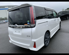 Toyota Noah 2019