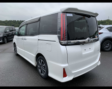 Toyota Noah 2019