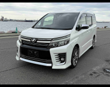 Toyota Voxy 2016
