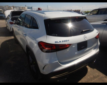 Mercedes-Benz GLA-class 2022