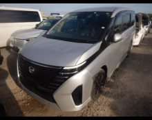 Nissan Serena 2023