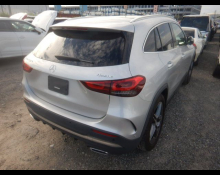 Mercedes Benz GLA-class 2022