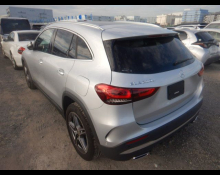 Mercedes Benz GLA-class 2022