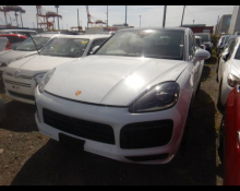 Porsche Cayenne 2023