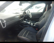 Porsche Cayenne 2023