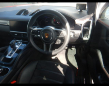 Porsche Cayenne 2023