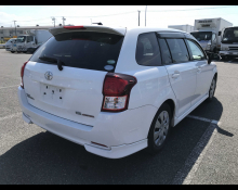 Toyota Corolla Fielder 2012