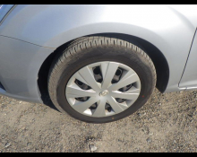 Toyota Corolla Axio 2013