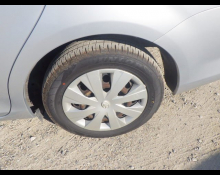 Toyota Corolla Axio 2013