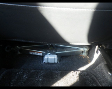 Toyota Corolla Axio 2013