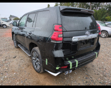 Toyota Land Cruiser Prado 2023