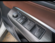 Toyota Harrier Hybrid 2023