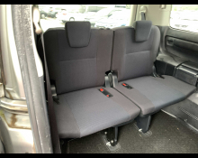 Toyota Noah 2015