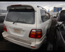 Toyota Land Cruiser 100 2000