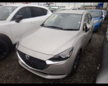 Mazda Mazda2 2022