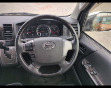 Toyota Hiace Van 2016