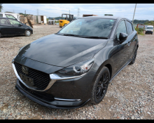 Mazda Mazda2 2021