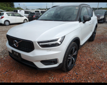 Volvo XC40 2021