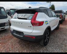 Volvo XC40 2021