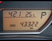 Toyota Ractis 2015