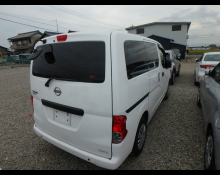 Nissan NV200 2021