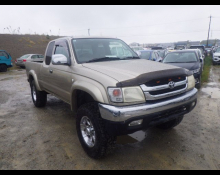 Toyota Hilux 2002