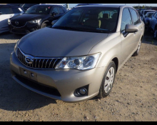 Toyota Corolla Axio 2012