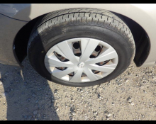 Toyota Corolla Axio 2012