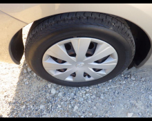 Toyota Corolla Axio 2012