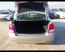 Toyota Corolla Axio 2012