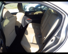 Toyota Corolla Axio 2012