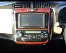 Toyota Corolla Axio 2012