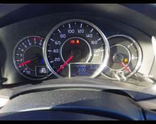 Toyota Corolla Axio 2012