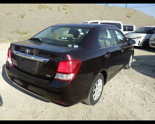 Toyota Corolla Axio 2013