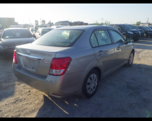 Toyota Corolla Axio 2013