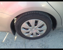 Toyota Corolla Axio 2013