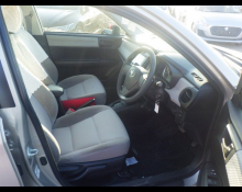 Toyota Corolla Axio 2013