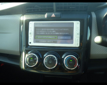 Toyota Corolla Axio 2013