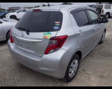 Toyota Vitz 2015
