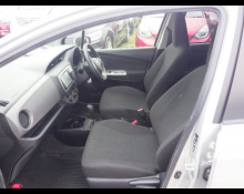 Toyota Vitz 2015